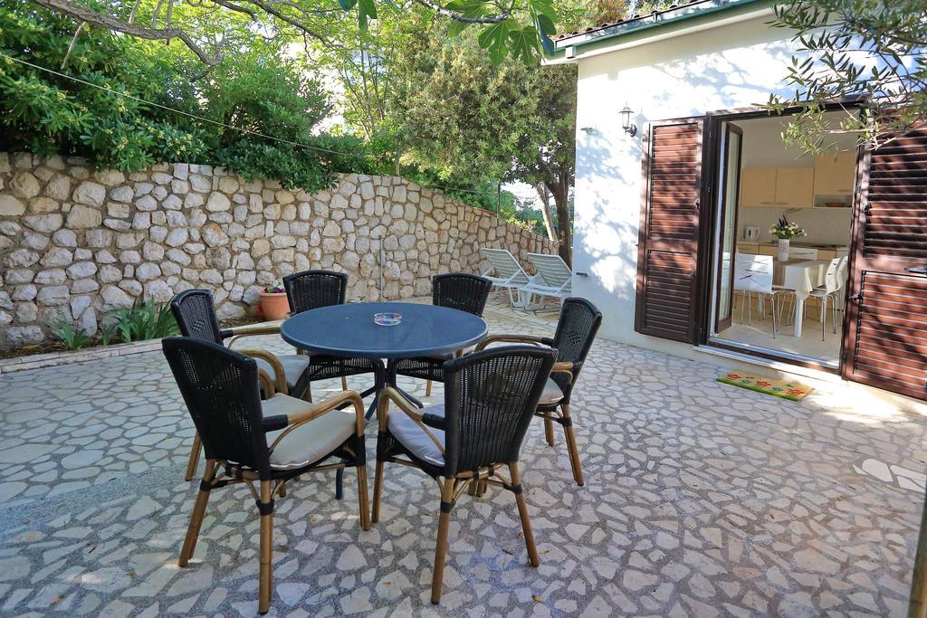 Apartments Andreja Pag Town Dış mekan fotoğraf