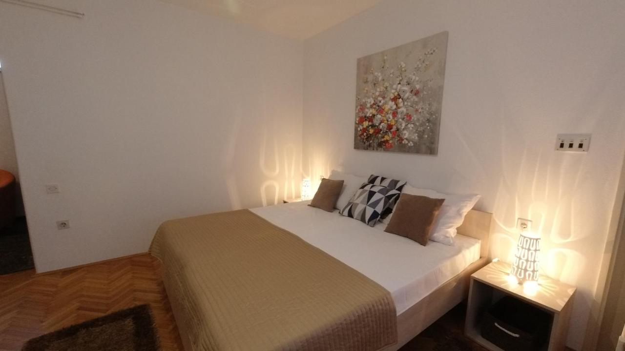 Apartments Andreja Pag Town Dış mekan fotoğraf